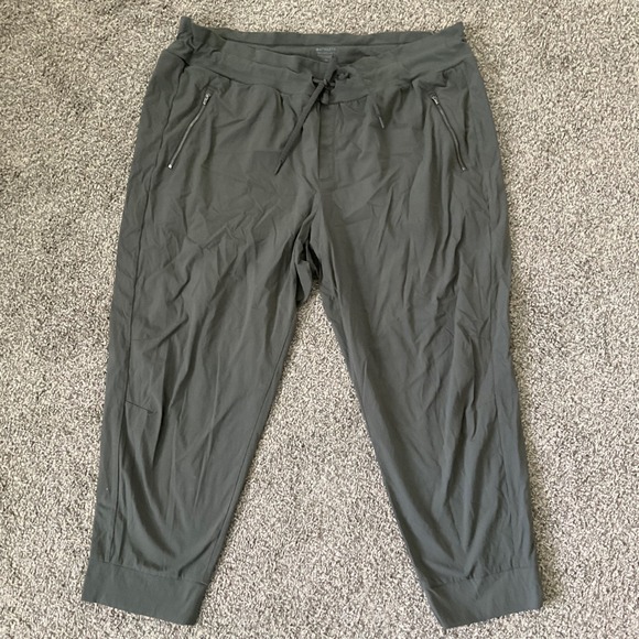 Athleta Pants - Athleta Trekkie North Joggers Womens 24 Green Hiking Travel Pants